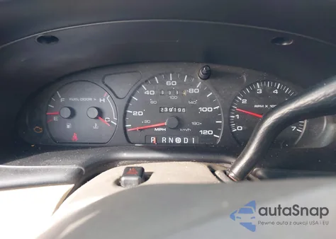 2001 Ford Taurus Ses z USA, uszkodzony, nr VIN 1FAFP55201G227894